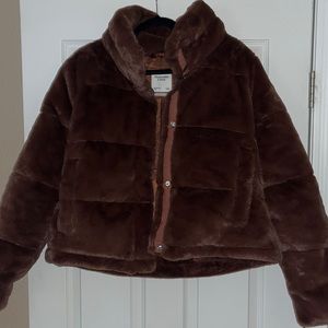 The A&F Mini Puffer - Large ✨